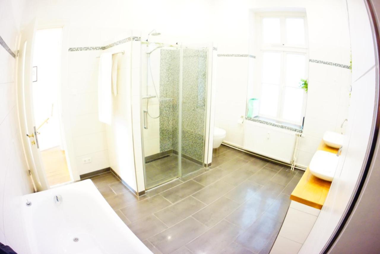 Grosszuegige 185M2-Altbauwohnung In Bestlage 7Zimmer-2Baeder-2Kuechen-2Wcs Гамбург Экстерьер фото