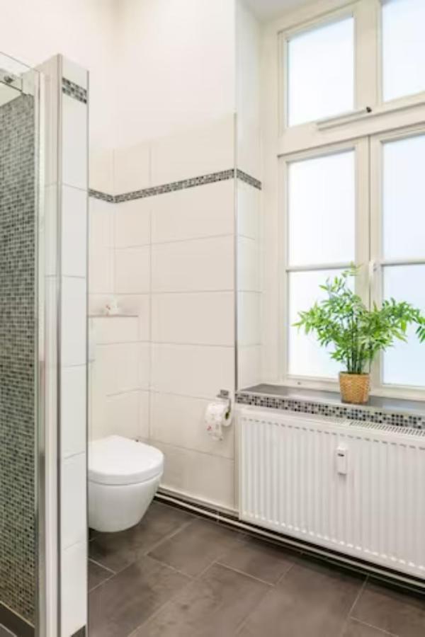Grosszuegige 185M2-Altbauwohnung In Bestlage 7Zimmer-2Baeder-2Kuechen-2Wcs Гамбург Экстерьер фото
