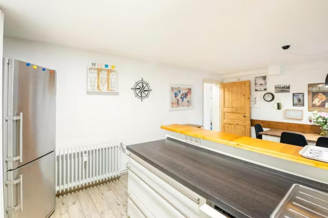 Grosszuegige 185M2-Altbauwohnung In Bestlage 7Zimmer-2Baeder-2Kuechen-2Wcs Гамбург Экстерьер фото