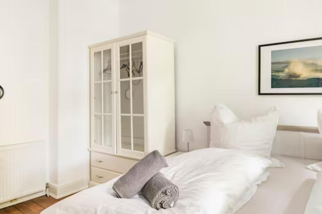 Grosszuegige 185M2-Altbauwohnung In Bestlage 7Zimmer-2Baeder-2Kuechen-2Wcs Гамбург Экстерьер фото