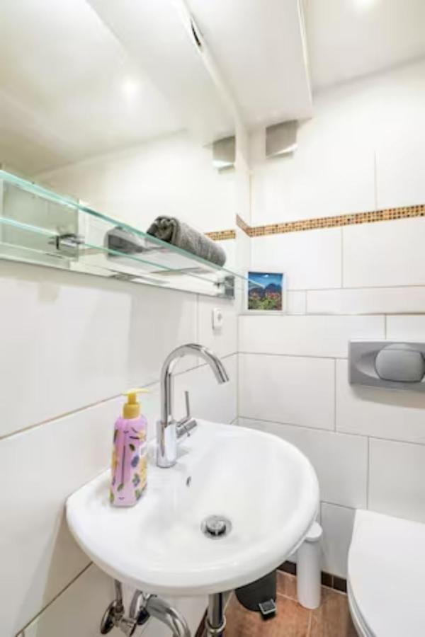 Grosszuegige 185M2-Altbauwohnung In Bestlage 7Zimmer-2Baeder-2Kuechen-2Wcs Гамбург Экстерьер фото